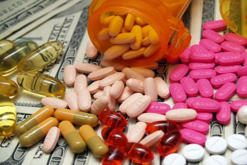 Azərbaycanda əczaçılıq məhsullarının istehsalı 55% artıb